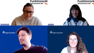 Fyra personer syns i ett digitalt möte. De två personerna i de övre rutorna har Funktionsrätt Stockholms läns logga bakom sig. De två andra har Region Stockholms logga i bakgrunden. Från mötet om barnkonventionen i trafiken.